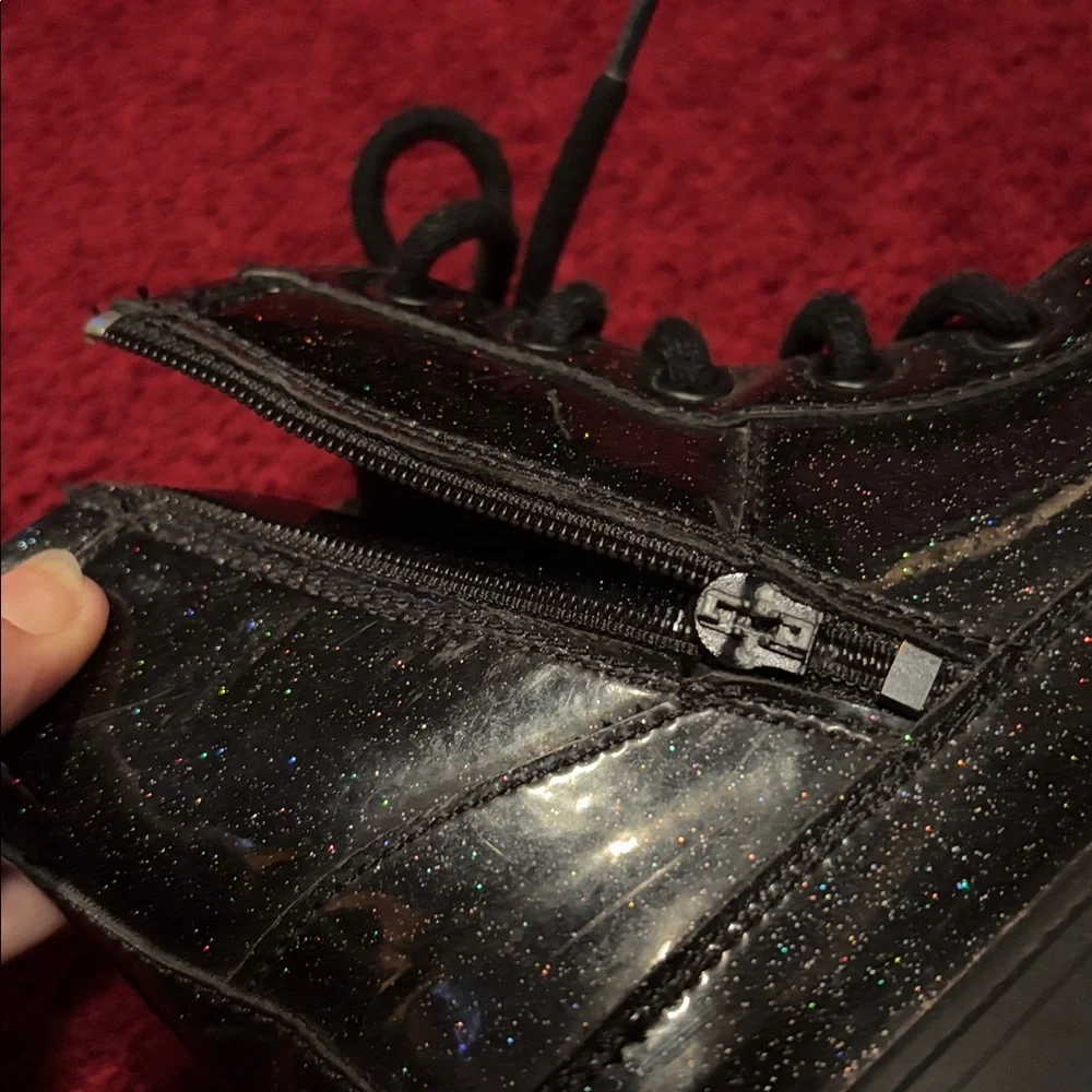 Uggs Black patent leather Glitter Combat Boots girls 3